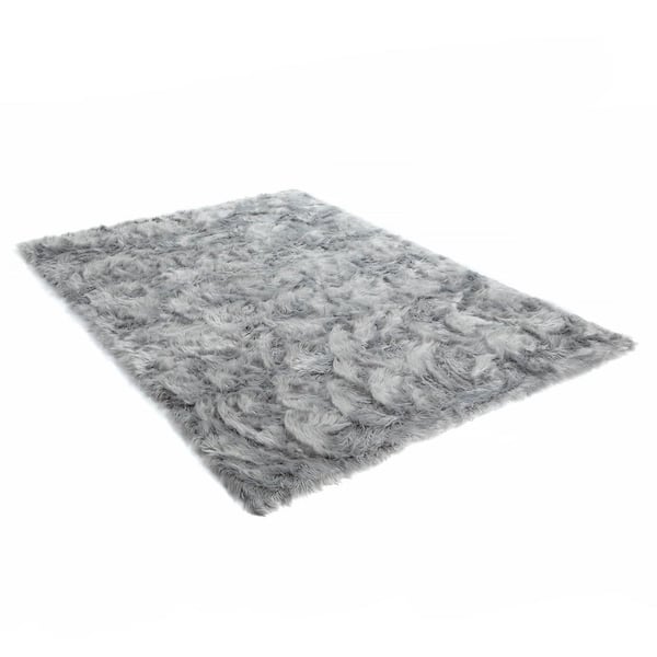 Walk on Me Gray 8 ft. x 10 ft. Faux Fur Luxuriously Soft and Eco Friendly Area Rug
