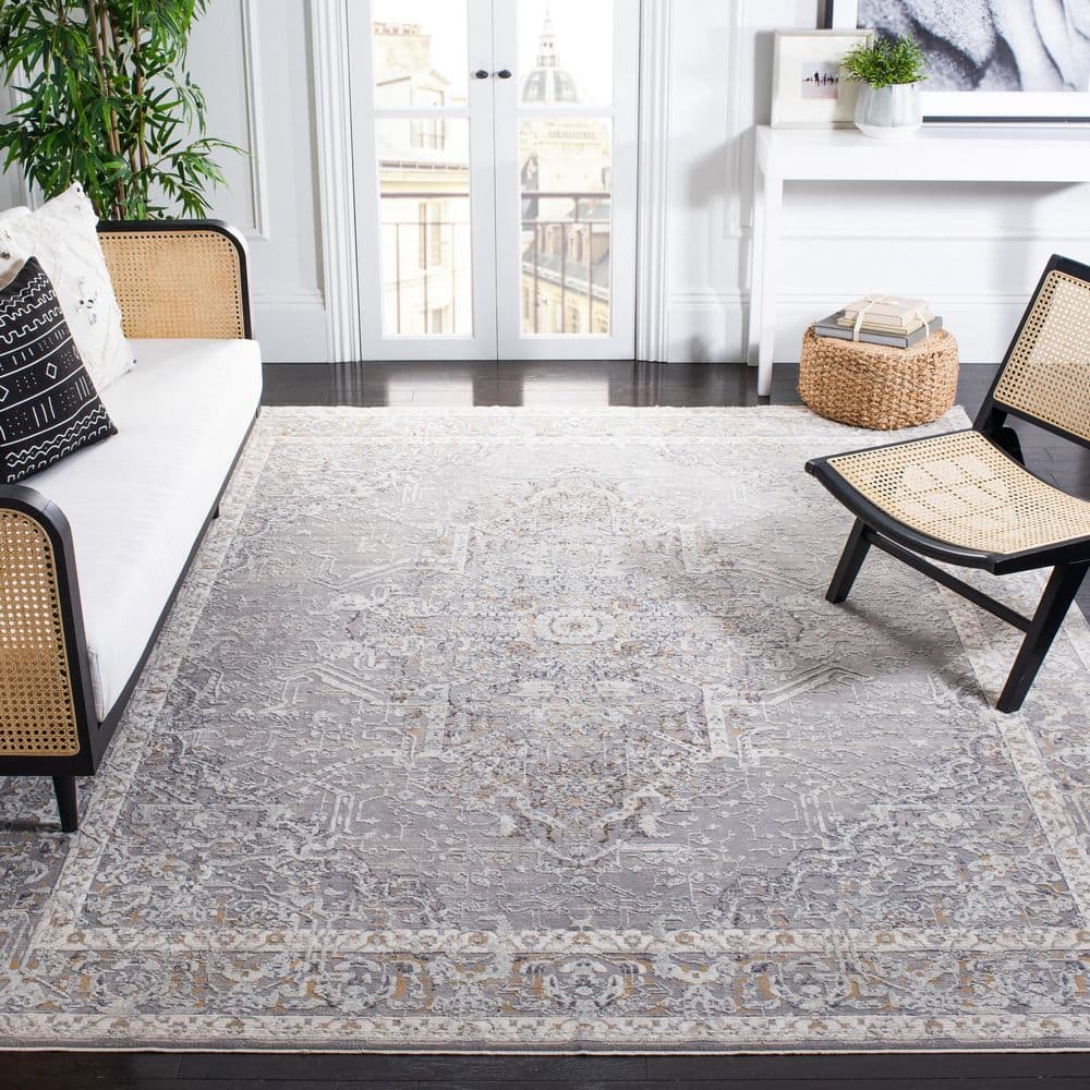 SAFAVIEH Sabrina 8 ft. x 10 ft. Ivory/Light Gray Distressed Medallion ...