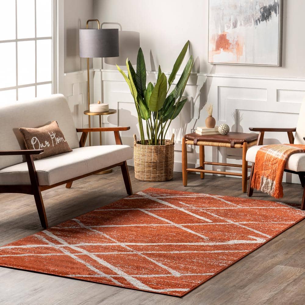 Thigpen Dark Orange and White Synthetic 4' x 6' Area Rug