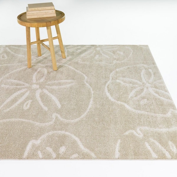 Delmar Cream 5 ft. x 7 ft. Coastal Sand Dollar Area Rug