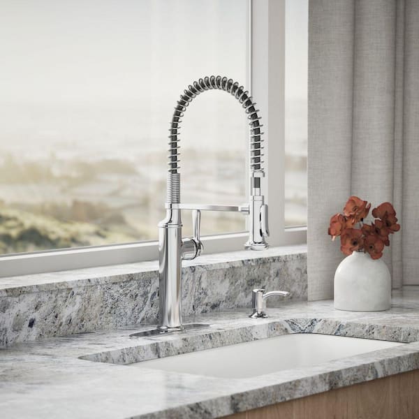 Sous Pro-Style Single Handle Pull Down Sprayer Kitchen Faucet in Polished Chrome