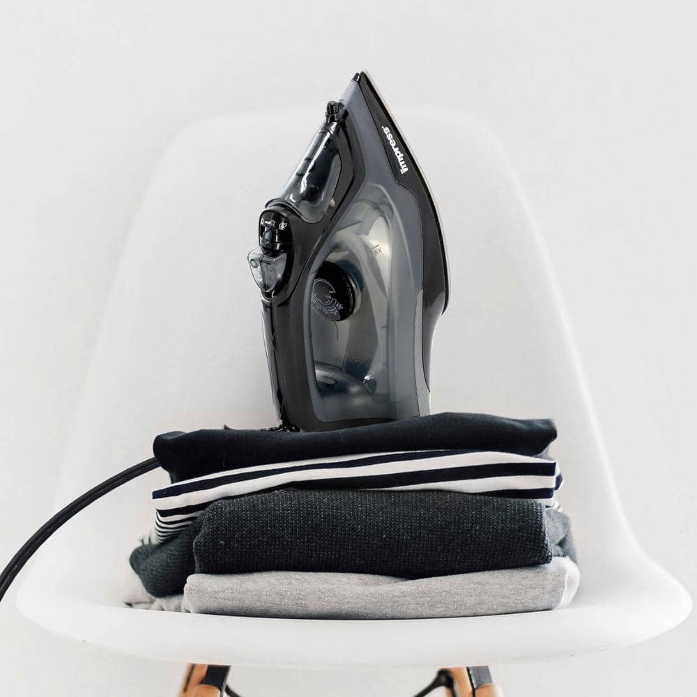 Impress Black Mid-Sized Steam and Dry Iron with Auto-Shutoff