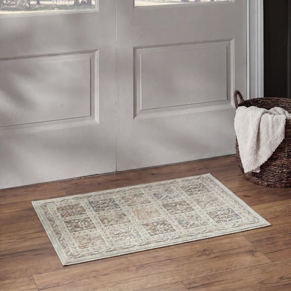Isla Multicolor 2 ft. x 4 ft. Geometric Traditional Runner Area Rug