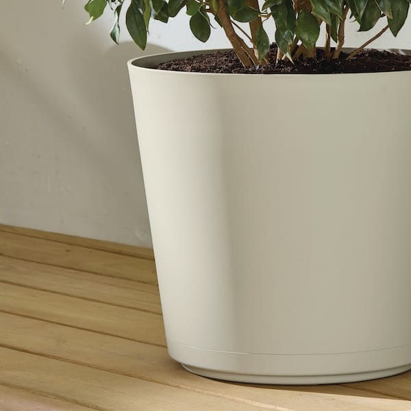 Vigoro Kyra Large Cottage Stone Plastic Round Planter with