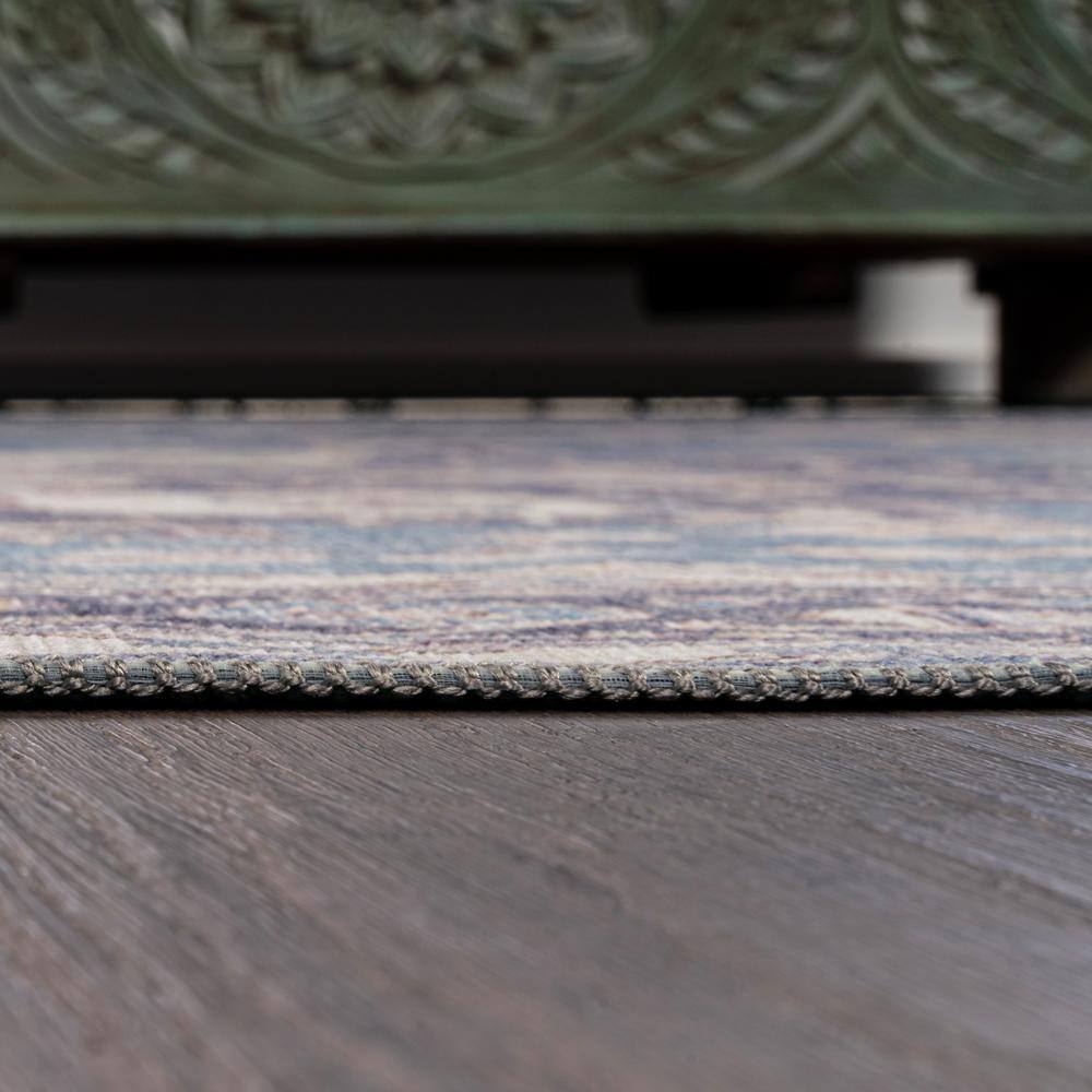 Maris Ornate Medallion Blue/Cream Chenille 4' x 6' Washable Area Rug