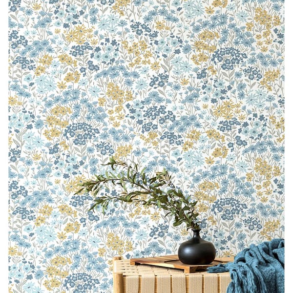 Light Blue Ditsy Daisies Wallpaper