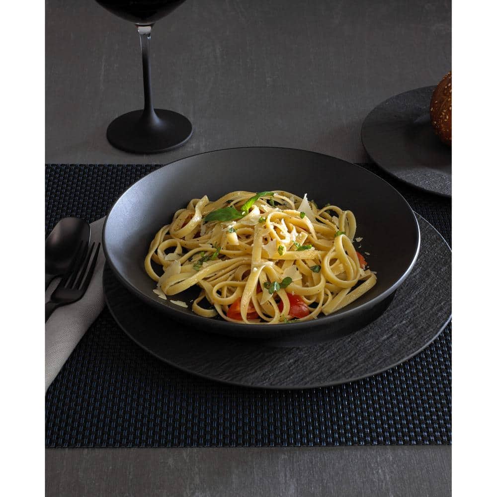 Black Porcelain 12-Piece Round Dinnerware Set