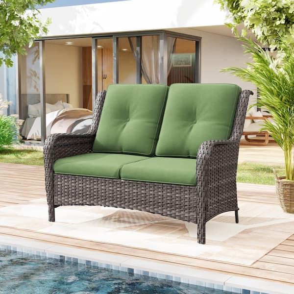 Gardenbee Brown Wicker Outdoor Patio Loveseat 2-Seat Sofa Couch with Green Cushions