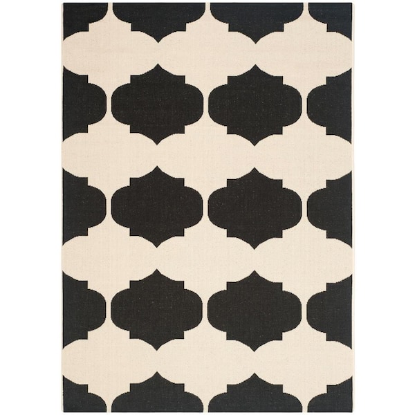SAFAVIEH Courtyard Beige/Black 5 ft. x 8 ft. Geometric Indoor/Outdoor Patio  Area Rug