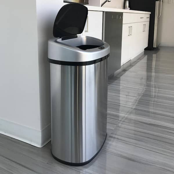 Halo 13-Liter Stainless Steel Kitchen Trash Can with Lid Indoor in the Trash  Cans department at
