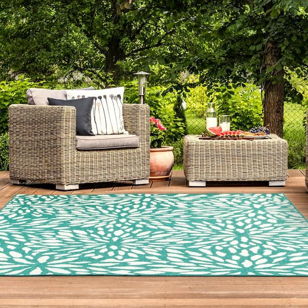 Maldives Aqua 5 ft. x 8 ft. Indoor/Outdoor Patio Area Rug