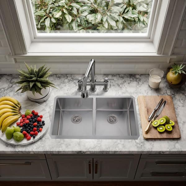 33 in. Drop-In/Undermount 50/50 Split Double Bowl Sink Gauge Stainless Steel Kitchen Sink with Bottom Grids