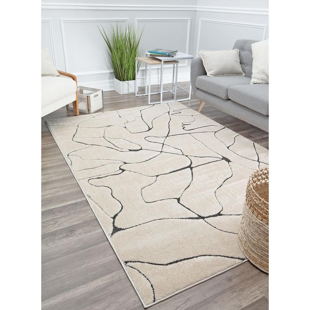 Cadence Marble Cream 5' x 7' Stain-Resistant Area Rug