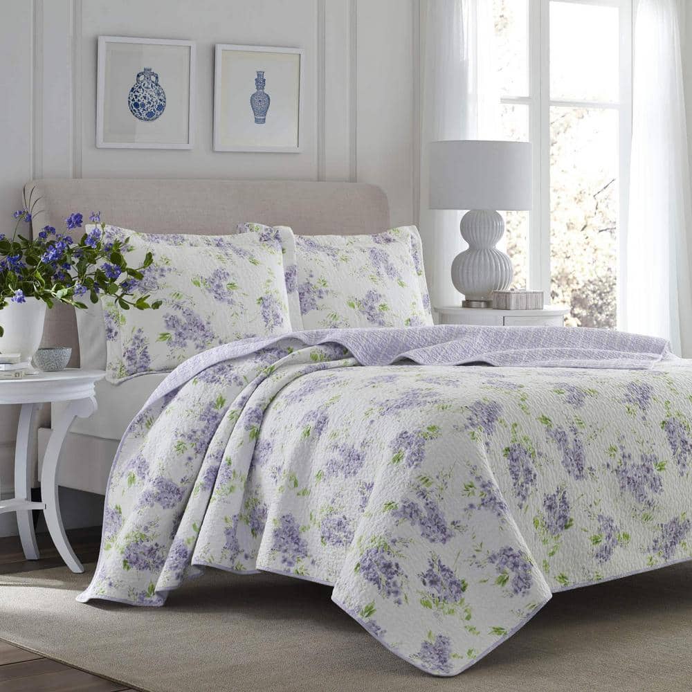 https://images.thdstatic.com/productImages/1f5f9523cf9e463887dc4da503037e33/svn/laura-ashley-bedding-sets-221052-64_1000.jpg