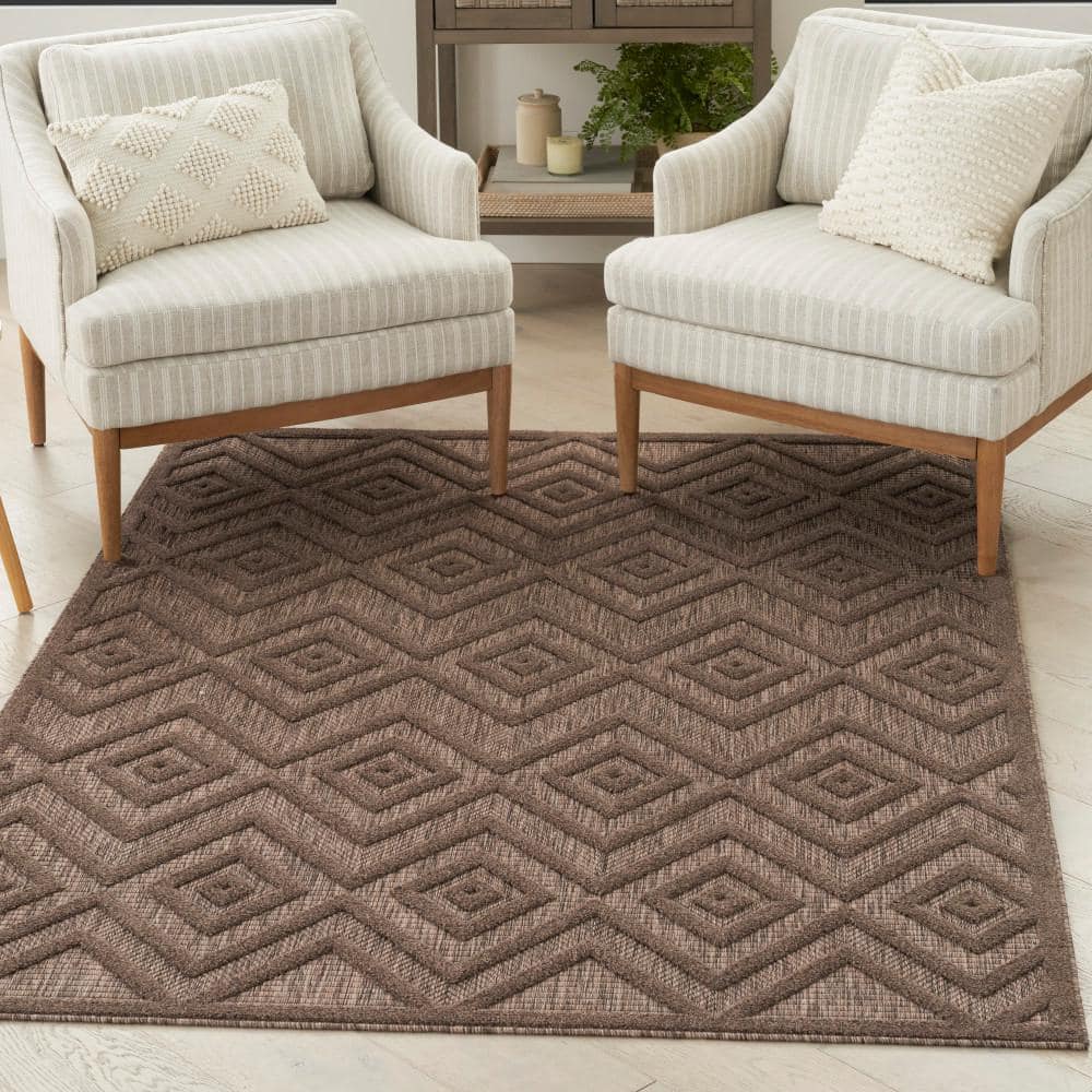 Nourison Brown Diamond Pattern Indoor/Outdoor 5' x 7' Area Rug
