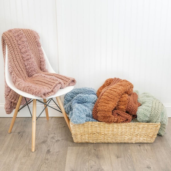 DONNA SHARP Plush Knit Silver Pink Polyester Throw Blanket