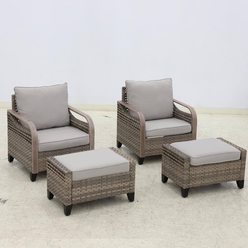 EAGLE PEAK 4-Piece Brown Wicker Outdoor Lounge Chair with Beige ...