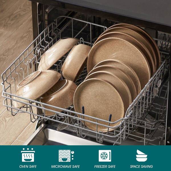 DECEMBERオリジナル CAMPWARE ベージュ アルミ食器 8-Piece Microwaveable Dish Set - Driftwood | Camp Casual