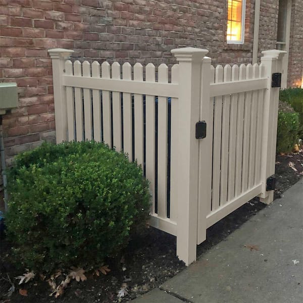 Provincetown 4 ft. H x 8 ft. W Tan Vinyl Picket Fence Panel Kit