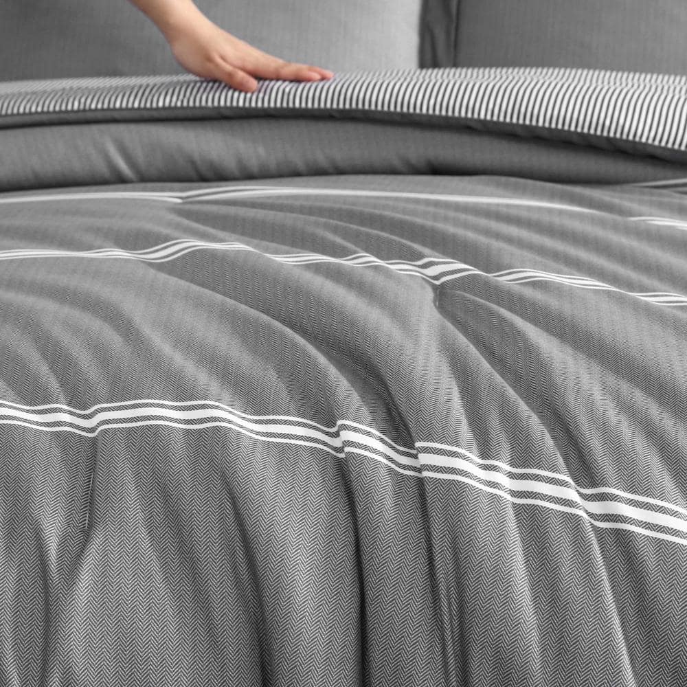 Gray Reversible Microfiber Queen Comforter Set with Chevron Stripes