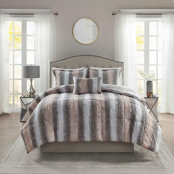 Marselle 4-Piece Blush and Grey Animal Print Faux Fur Polyester Full/Queen Comforter Set