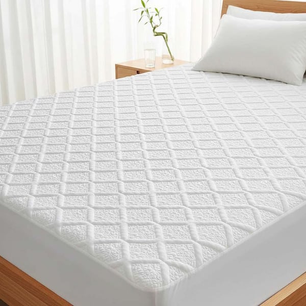 King Polyester Bamboo Cooling Mattress Cover, Breathable Deep Mattress Pad Protector