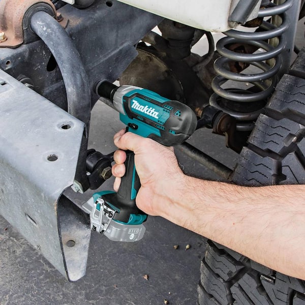 Makita 12V max CXT Lithium-Ion 3/8 in. Impact Wrench and 12V max