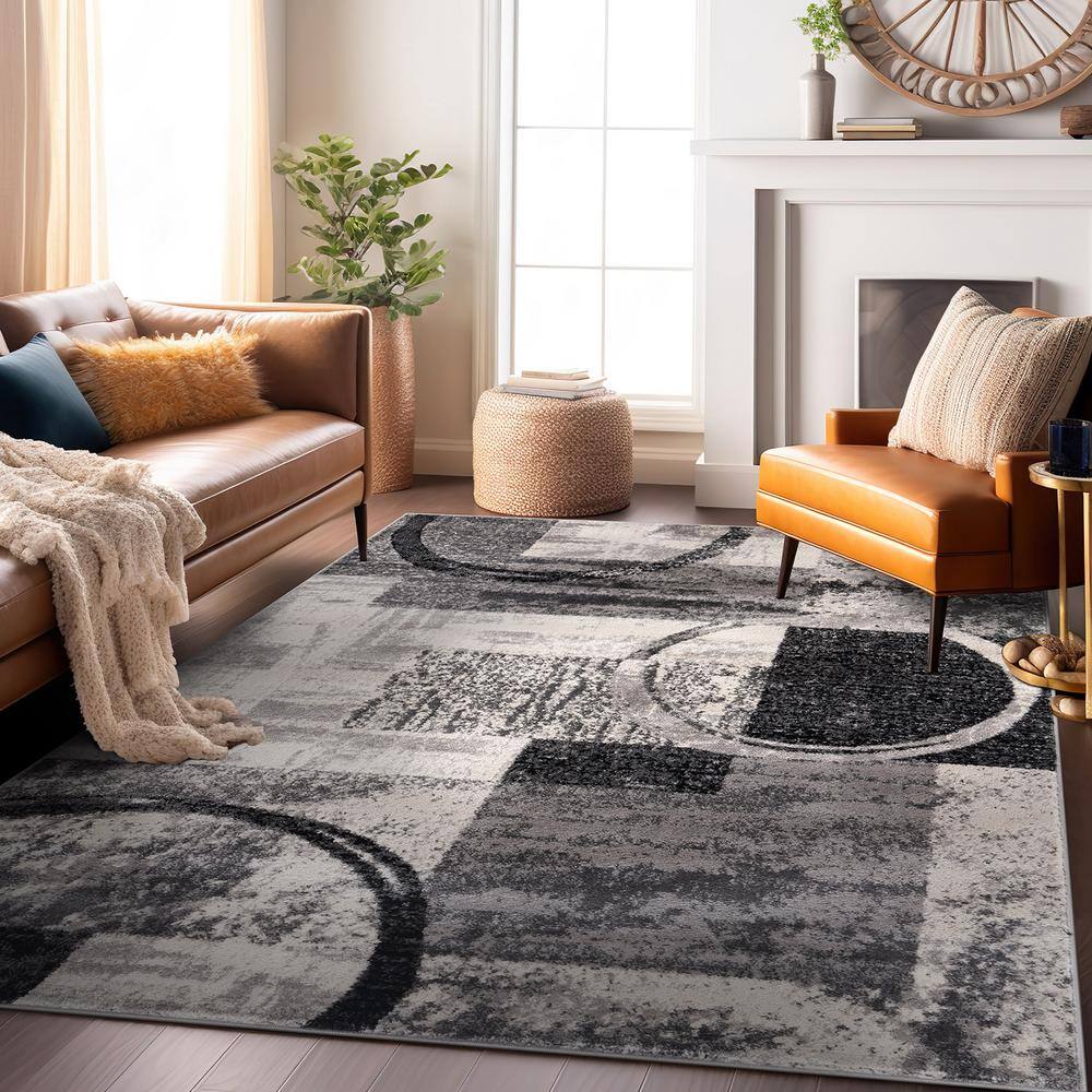 Cream and Gray Abstract Synthetic Area Rug 3'3" x 5'