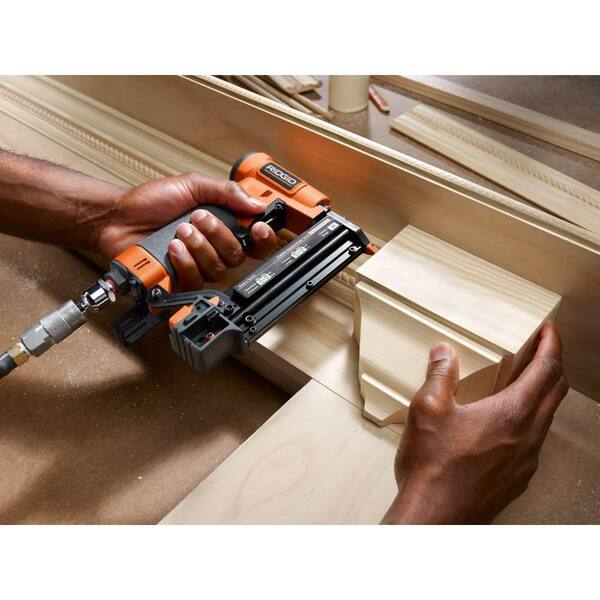 RIDGID - Pneumatic 16-Gauge 2-1/2 in. Finish Nailer and 23-Gauge 1-3/8 in. Headless Pinner Kit
