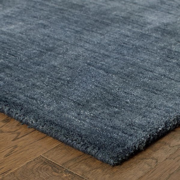 Aiden Navy/Navy 2 ft. X 8 ft. Solid Runner Rug