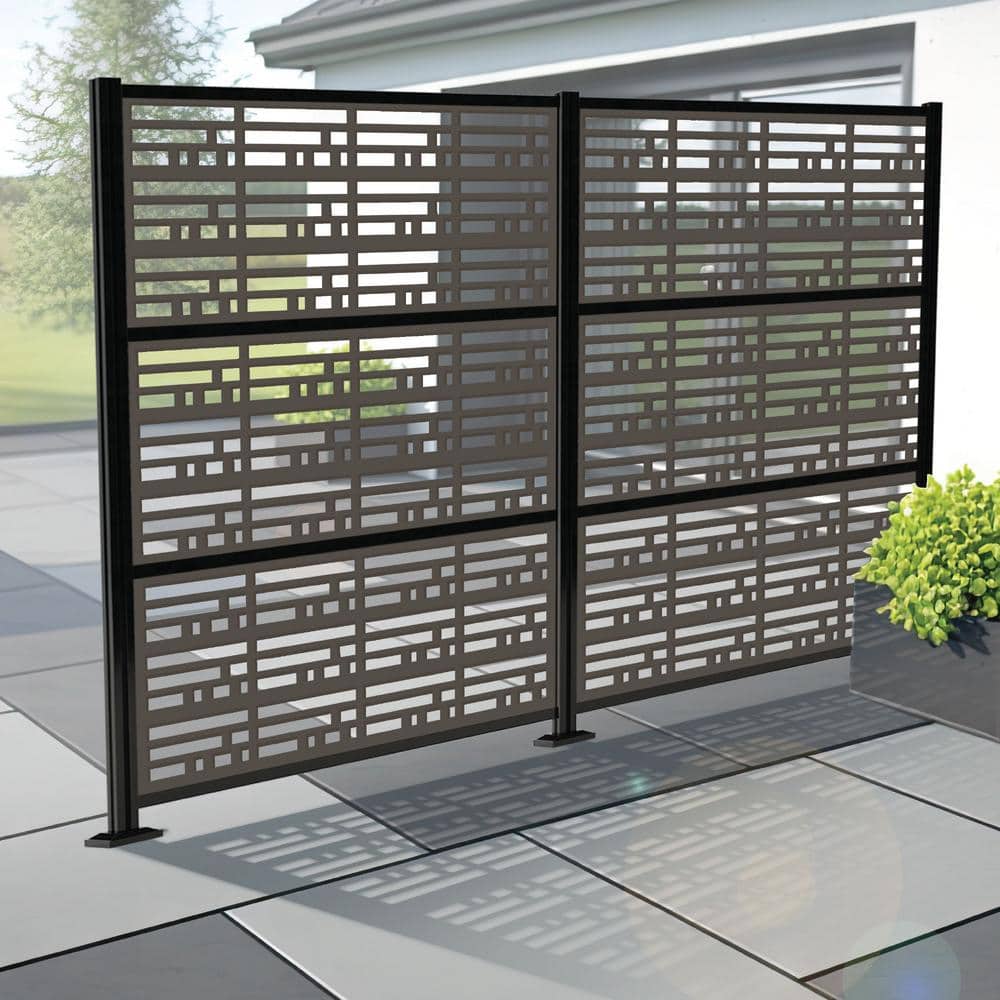 Warmstone Wright Decorative Polyethylene Privacy Lattice Panel 2'x4'