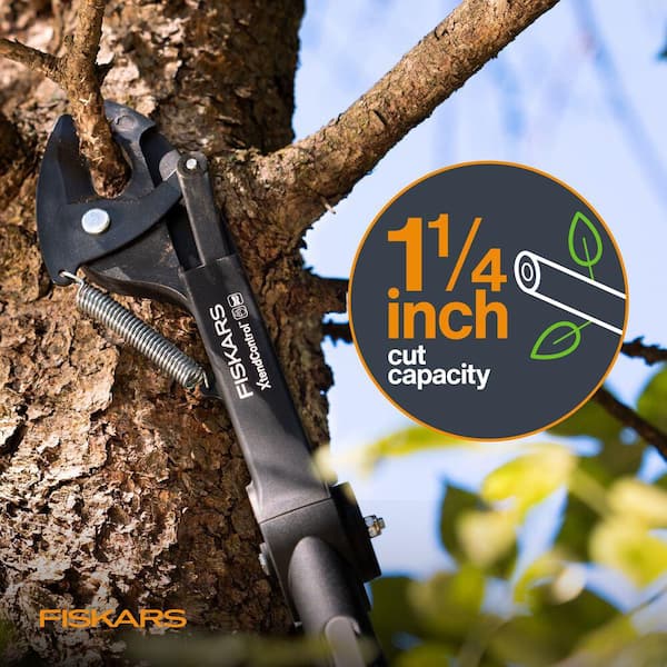 Fiskars XtendControl 15 in. X1 Saw 14. ft. Interchangeable Tree