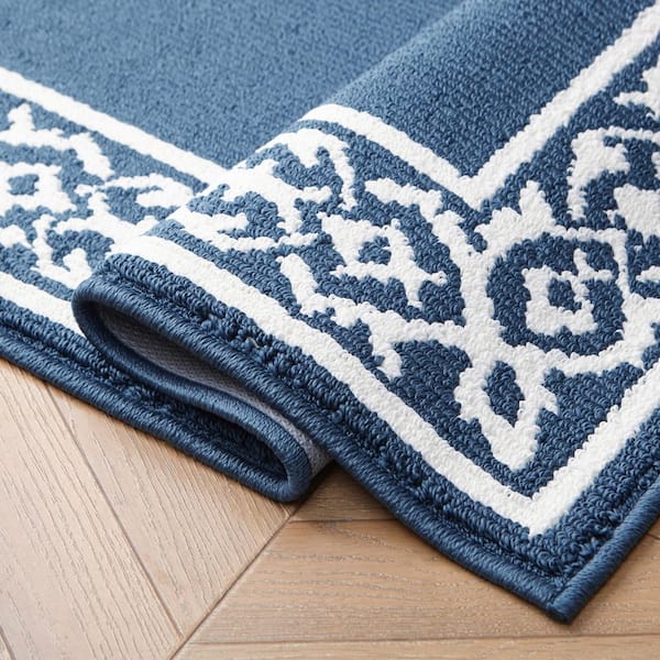 Lorreta 2-Tone Dusty Navy/Ivory 2 ft. x 4 ft. Tufted Border Polypropylene Area Rug