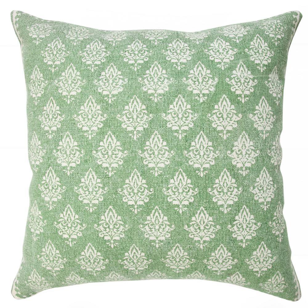 Traditional Green/White 20 in. x 20 in. Fairytale Motif Bordered Indoor Thr