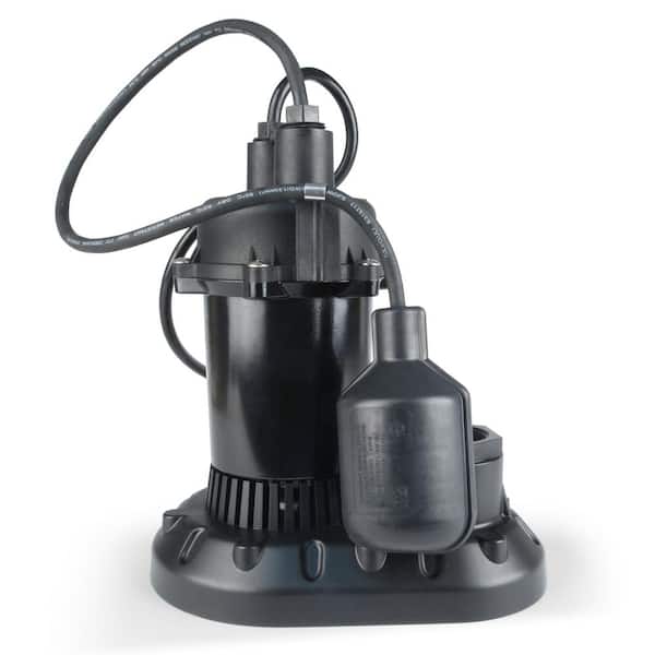 Everbilt 1/3 HP Submersible Sump Pump Model # SP03302VD  Used 