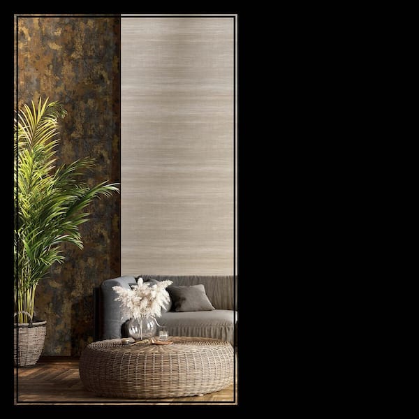 Italian Design Beige Mottled Effect Metallic Finish Non-Pasted Vinyl on Non-Woven Wallpaper Sample