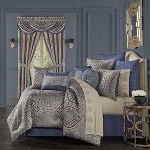 Bayonne 4-Piece. Navy Polyester King Comforter Set 96 X 110 in.