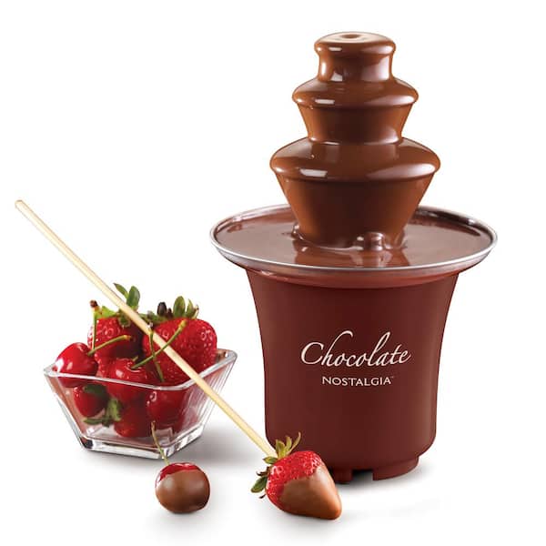 https://images.thdstatic.com/productImages/1ffebb20-0a1b-404d-9177-8a7b9cc76ee5/svn/brown-nostalgia-chocolate-fountains-cff3br-c3_600.jpg