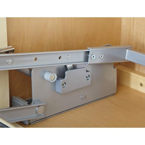 https://images.thdstatic.com/productImages/200ca392-a8dc-4986-89e4-f56cbba43bbf/svn/rev-a-shelf-pull-out-cabinet-drawers-5pd-36crn-1f_600.jpg