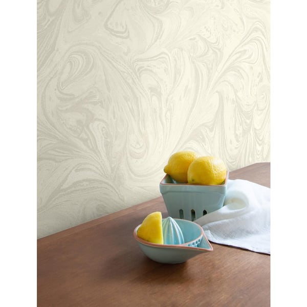 Sierra Bohemian Cream and Ivory Marble Paper Strippable Roll (Covers 60.75 sq. ft.)