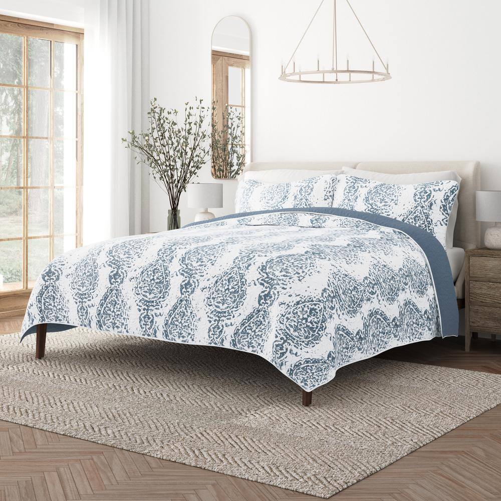 Dusk Blue Reversible Microfiber Full Quilt Set with Shams