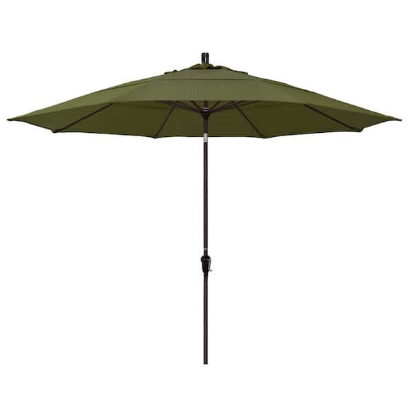 California Umbrella 11 ft. Bronze Aluminum Market Auto Tilt Patio Umbrella in Terrace Fern Olefin