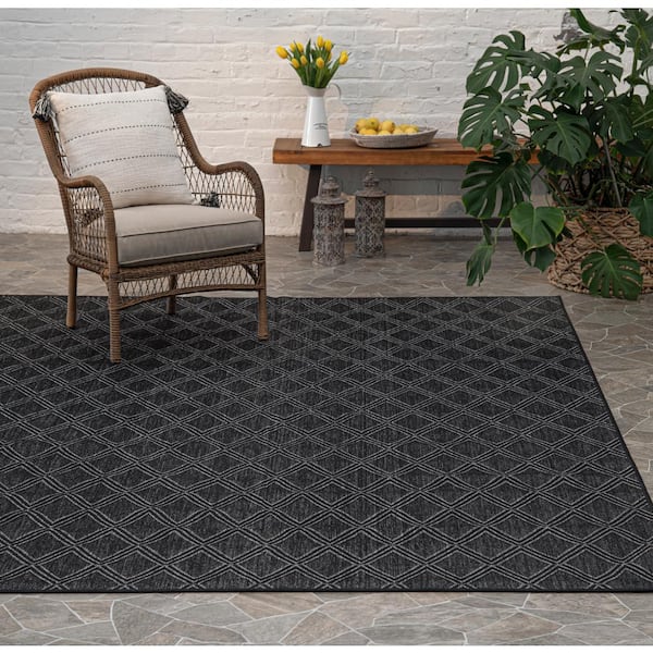 Diamond Gray/Black 8 ft. x 10 ft. Indoor/Outdoor Area Rug