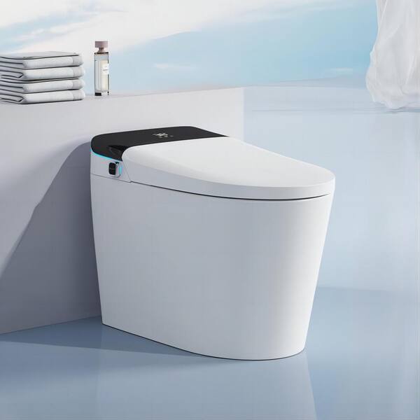 https://images.thdstatic.com/productImages/203eab2d-b184-4c99-af31-2f12a8db48cf/svn/white-1-polibi-one-piece-toilets-rs-w77rt-w-64_600.jpg