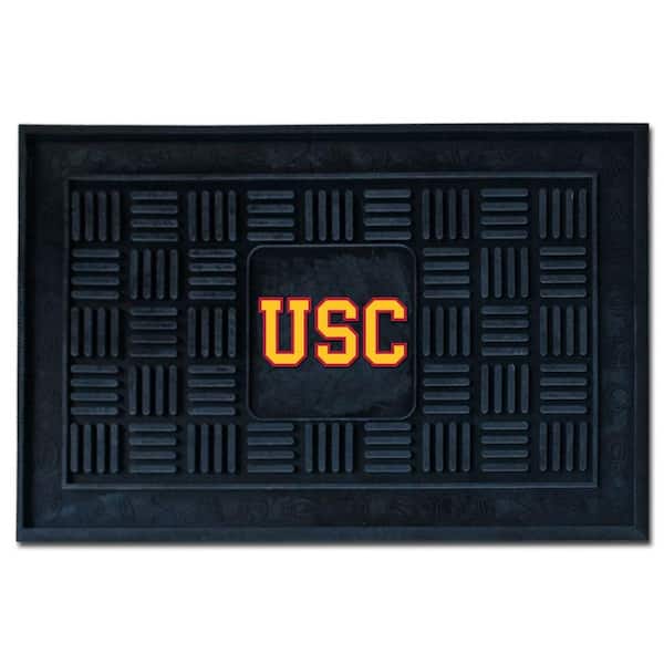 FANMATS NCAA University of Southern California Black 19.5 in. x 31.25 in. Outdoor Vinyl Medallion Door Mat