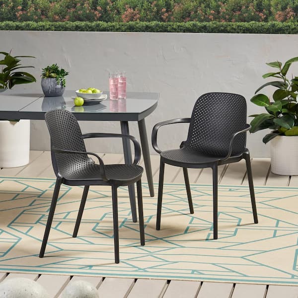 plastic garden dining chairs