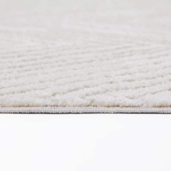Jacobson Cream 5 ft. x 7 ft. Area Rug