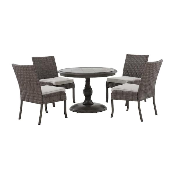 Windsor 5-Piece Wicker Round Outdoor Dining Set with cover