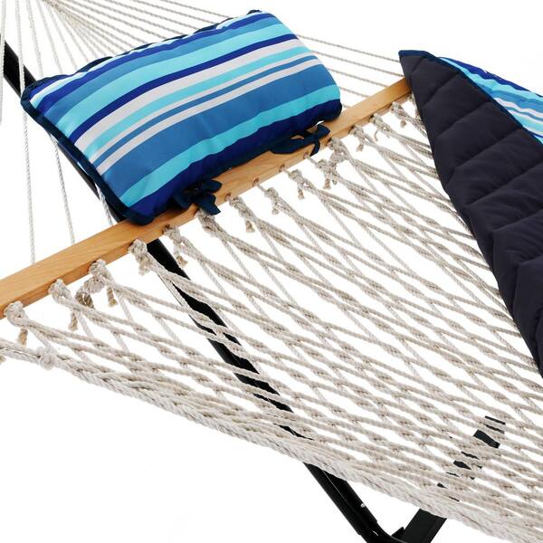 hammock with pillow