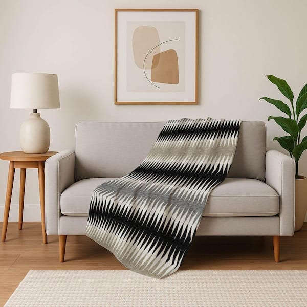 Premium Machine Washable ASB867 Black 50 in. x 70 in. Sherpa Throw Blanket